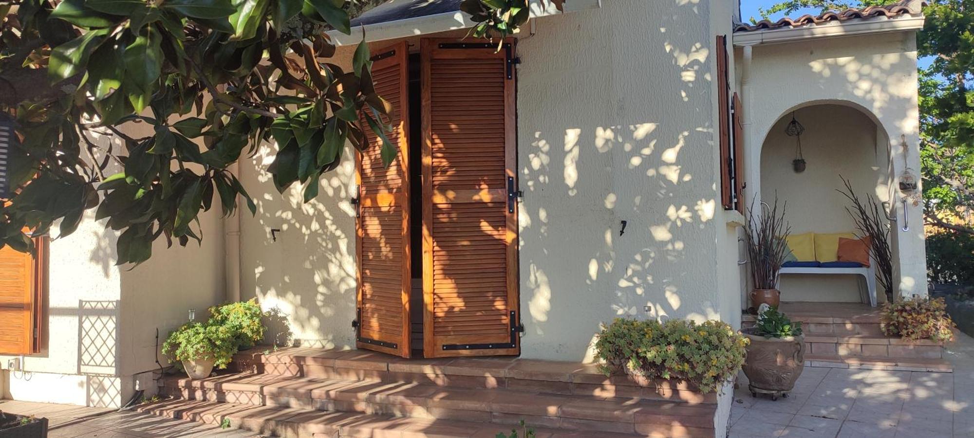 Maison T2 Avec Petit Jardin Dans Impasse Calme バイヤルグ エクステリア 写真