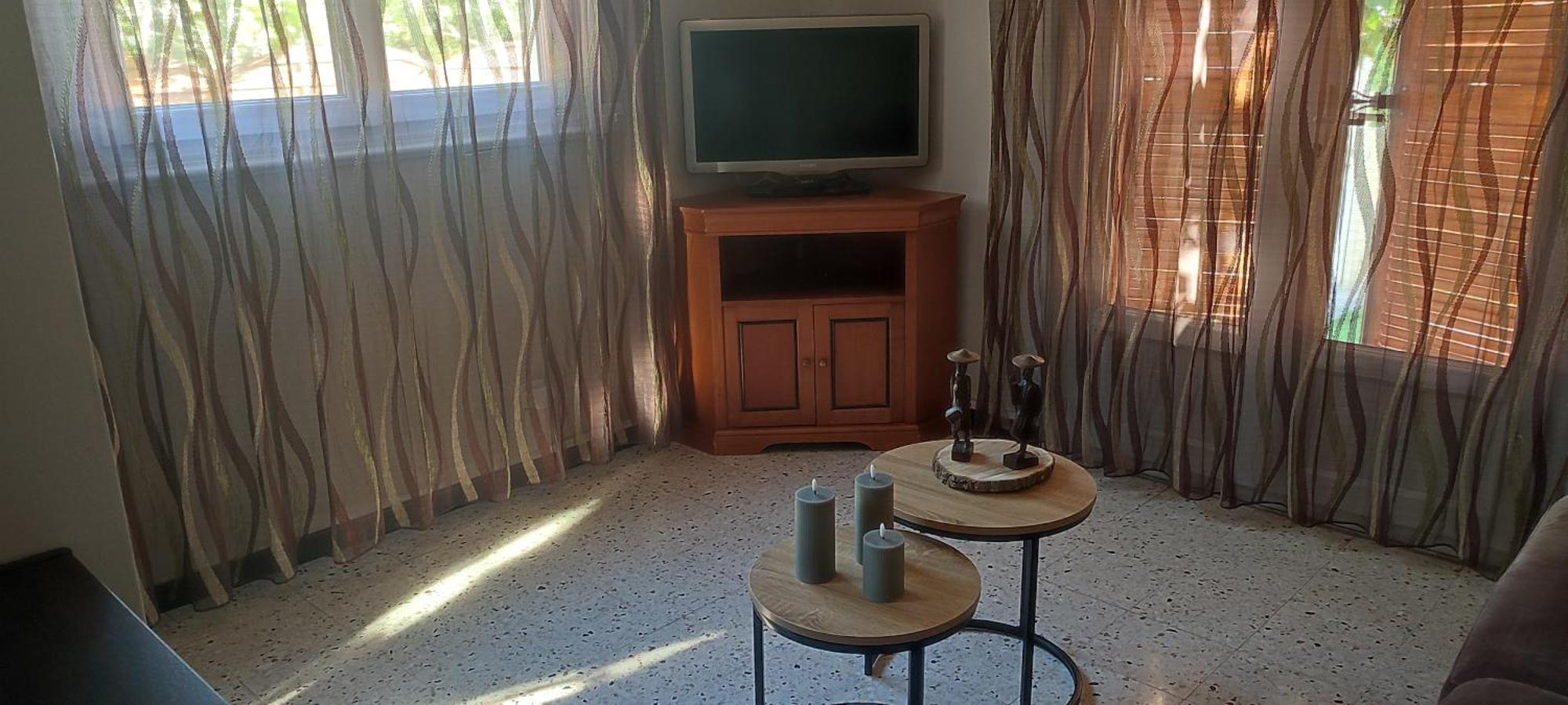 Maison T2 Avec Petit Jardin Dans Impasse Calme バイヤルグ エクステリア 写真