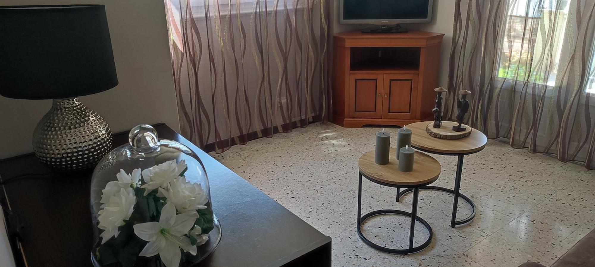 Maison T2 Avec Petit Jardin Dans Impasse Calme バイヤルグ エクステリア 写真