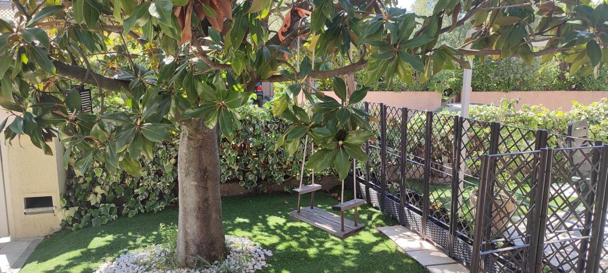 Maison T2 Avec Petit Jardin Dans Impasse Calme バイヤルグ エクステリア 写真